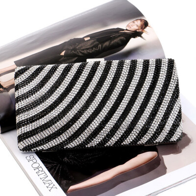 Tailored Women Evening Envelope Handbag Party Sparkly Clutch Purse Shoulder Cross Bag
Tailored Women Evening Envelope Handbag Party Sparkly Clutch Purse Shoulder Cross Bag