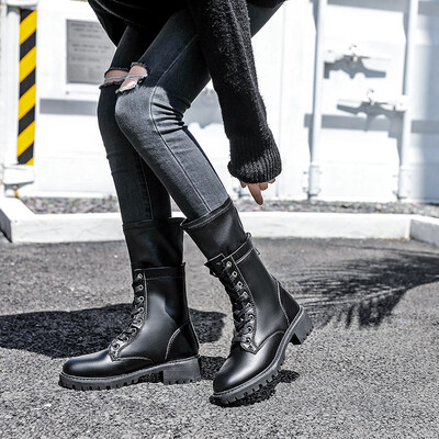 Yi Dian suede shoes female autumn&winter Martin boots British fan boots rear zipper elastic
Yi Dian suede shoes female autumn&winter Martin boots British fan boots rear zipper elastic