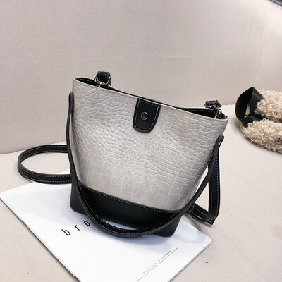 Ins-net red bucket womens 2019 new style Korean&winter fashion portable small-bag simple single-shoulder single-shoulder
Ins-net red bucket womens 2019 new style Korean&winter fashion portable small-bag simple single-shoulder single-shoulder