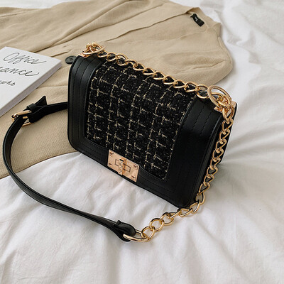 Bag female new wave Korean fashion woolen casual chain shoulder slung small square bag lock bag
Bag female new wave Korean fashion woolen casual chain shoulder slung small square bag lock bag
