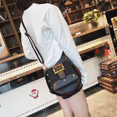 Fashion Female Shoulder Bag Vintage Handbag Fashion Crossbody Bag Retro Brand Designer Saddle bag Nubuck Leather Messenger Bag
Fashion Female Shoulder Bag Vintage Handbag Fashion Crossbody Bag Retro Brand Designer Saddle bag Nubuck Leather Messenger Bag