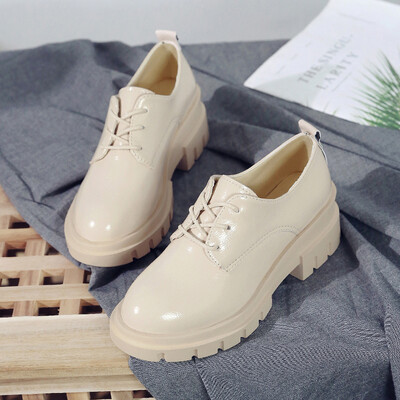 2019 new lucky shoes Korean version of rhinestone buckle patent leather deep round head low documentary shoes small leather shoes
2019 new lucky shoes Korean version of rhinestone buckle patent leather deep round head low documentary shoes small leather shoes