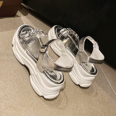Sandals Woman Super Fire Thick Bottom Ins Chao Baitao Daddy Hong Kong Wind Summer Korean Flat Bottom Fairy
Sandals Woman Super Fire Thick Bottom Ins Chao Baitao Daddy Hong Kong Wind Summer Korean Flat Bottom Fairy