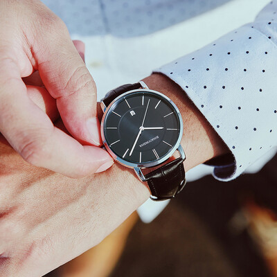 Youth watch male junior high school students Korean version of the simple trend casual mens waterproof fashion 2018 new
Youth watch male junior high school students Korean version of the simple trend casual mens waterproof fashion 2018 new