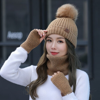 Hat woman winter scarf gloves three-piece Korean version joker style knitted hat warm ear protection lovely woollen hat
Hat woman winter scarf gloves three-piece Korean version joker style knitted hat warm ear protection lovely woollen hat
