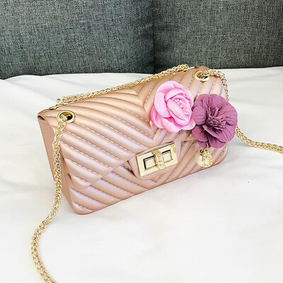 Women Crossbody Bag Quilted Flowers Flap Shoulder Chain Elegant Lady Evening Party Bag
Women Crossbody Bag Quilted Flowers Flap Shoulder Chain Elegant Lady Evening Party Bag
