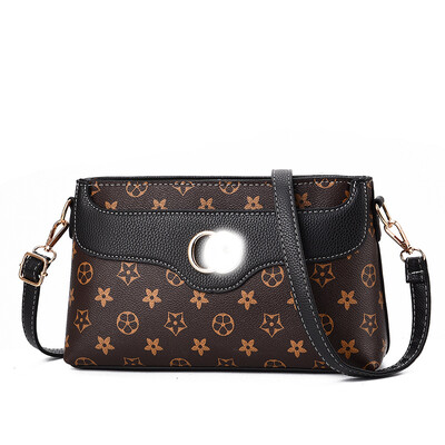 2019 new Korean version of the cool fashion womens bag Messenger bag small fresh&simple single shoulder diagonal bag
2019 new Korean version of the cool fashion womens bag Messenger bag small fresh&simple single shoulder diagonal bag