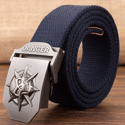 Trend new Automatic Buckle Unisex belt Stripe Canvas Weaving Multifunction Men belt casual youth student belt
Trend new Automatic Buckle Unisex belt Stripe Canvas Weaving Multifunction Men belt casual youth student belt