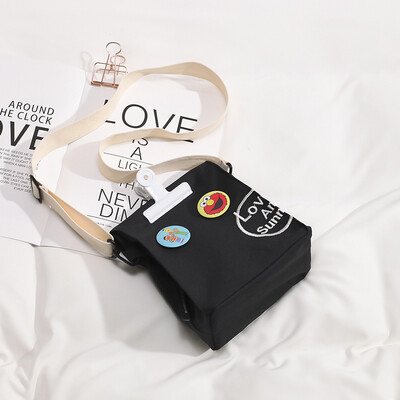 Small bag female new 2019 summer canvas shoulder Messenger bag tide Korean fashion personality girl wide shoulder strap bag
Small bag female new 2019 summer canvas shoulder Messenger bag tide Korean fashion personality girl wide shoulder strap bag