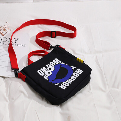 Sesame Street Messenger Bag Female New 2019 Bag Bag Korean version of the wild Harajuku girl canvas shoulder bag
Sesame Street Messenger Bag Female New 2019 Bag Bag Korean version of the wild Harajuku girl canvas shoulder bag