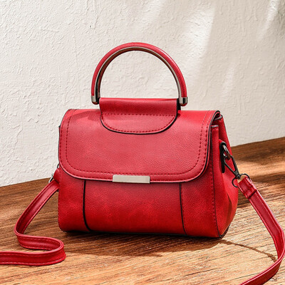 Womens new trendy Korean version fashion hundred lap women personality one shoulder slant shoulder bag retro leisure
Womens new trendy Korean version fashion hundred lap women personality one shoulder slant shoulder bag retro leisure