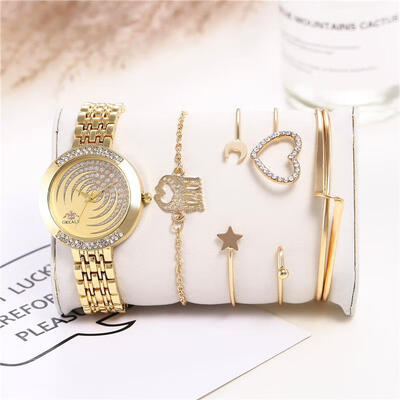 New Design Women Watches Set Creative Stainless Steel Quartz Wristwatch Luxury Diamond Watche Ladies Elegant Busines Clock Gold
New Design Women Watches Set Creative Stainless Steel Quartz Wristwatch Luxury Diamond Watche Ladies Elegant Busines Clock Gold