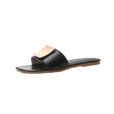Flat bottom square buckle slippers women summer wear 2019 new Joker fashion drag Korean version of net red holiday slippers
Flat bottom square buckle slippers women summer wear 2019 new Joker fashion drag Korean version of net red holiday slippers
