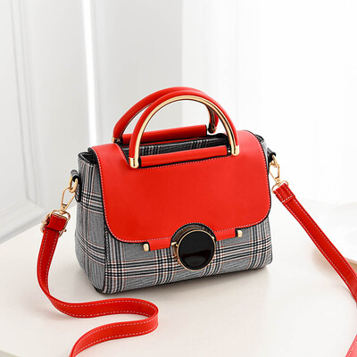 Female Korean striped messenger bag small square bag casual shoulder mini plaid pattern bag
Female Korean striped messenger bag small square bag casual shoulder mini plaid pattern bag
