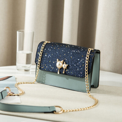 Summer ins single shoulder teenage girls on the trend Korean version of Baitao students chain inclined Bag Fashion
Summer ins single shoulder teenage girls on the trend Korean version of Baitao students chain inclined Bag Fashion
