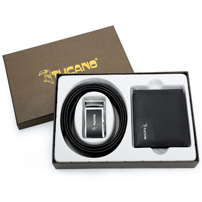 Woodpecker TUCANO Mens Wallet Belt Gift Set Automatic Buckle Leather Belt Short Wallet Combination Gift Box Set Black
Woodpecker TUCANO Mens Wallet Belt Gift Set Automatic Buckle Leather Belt Short Wallet Combination Gift Box Set Black