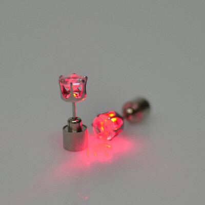 LED Luminous Zirconia Stone Ear Stud Earrings for Nightclubs Dance Party Accessories Light Up LED Bling Ear Studs
LED Luminous Zirconia Stone Ear Stud Earrings for Nightclubs Dance Party Accessories Light Up LED Bling Ear Studs