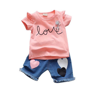 Summer new childrens clothing baby girls clothes English print short-sleeved T-shirtdenim shorts two-piece
Summer new childrens clothing baby girls clothes English print short-sleeved T-shirtdenim shorts two-piece