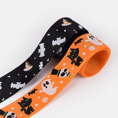 2019 New Halloween Decorative Ribbon 23m Roll width 22mm Black Halloween Decorative Ribbons with Horrible house skull pattern
2019 New Halloween Decorative Ribbon 23m Roll width 22mm Black Halloween Decorative Ribbons with Horrible house skull pattern