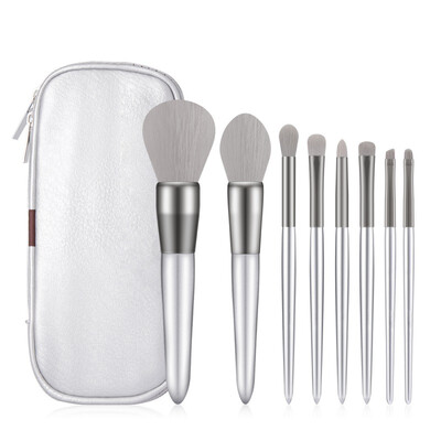 8 Pcsset Silver Elegant Makeup Brushes Suit Professional Multifunctional Beauty Makeup Brush Set With A Cosmetic Bag
8 Pcsset Silver Elegant Makeup Brushes Suit Professional Multifunctional Beauty Makeup Brush Set With A Cosmetic Bag