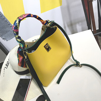 DALFR PU Leather Bags for Women Solid Messenger Bags Hasp Style Handbags Women Famous Brands Fashion Shoulder Bag
DALFR PU Leather Bags for Women Solid Messenger Bags Hasp Style Handbags Women Famous Brands Fashion Shoulder Bag