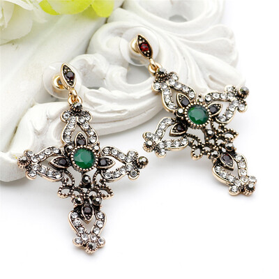 Religious Jewelry Vintage Cross Earrings Women Antique Gold Color Round Resin Dangle Earring Hollow Flower Ethnic Retro Earring
Religious Jewelry Vintage Cross Earrings Women Antique Gold Color Round Resin Dangle Earring Hollow Flower Ethnic Retro Earring