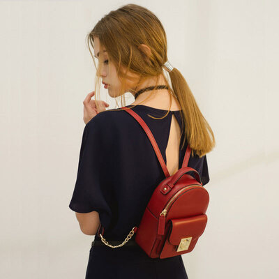 DISSONA sleek minimalist portable backpack womens fashion handbag small backpack 8163AS3516R00 red
DISSONA sleek minimalist portable backpack womens fashion handbag small backpack 8163AS3516R00 red