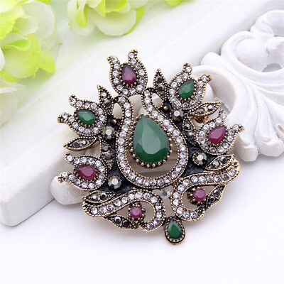 Vintage Turkish Women Tulips Brooch Pin Antique Gold Color Flower Resin Jewelry Brooches Ladies Scarf Hijab Pins Broches Bijoux
Vintage Turkish Women Tulips Brooch Pin Antique Gold Color Flower Resin Jewelry Brooches Ladies Scarf Hijab Pins Broches Bijoux