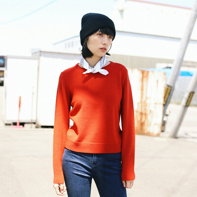 And with pure Raincun C6130 round neck pullover sweater solid color loose red sweater red C6130R0L
And with pure Raincun C6130 round neck pullover sweater solid color loose red sweater red C6130R0L