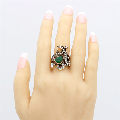 Fashion Ethnic Women Flower Ring Antique Gold Color Resin Jewelry Turkish Bridal Finger Ring Indian Wedding Arab Vintage Bijoux
Fashion Ethnic Women Flower Ring Antique Gold Color Resin Jewelry Turkish Bridal Finger Ring Indian Wedding Arab Vintage Bijoux
