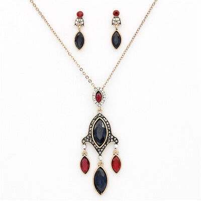 Vintage Resin Jewelry Sets Turkish Antique Gold Color Leaf Drop Water Earring Oval Pendant Necklace Women Festival Bride Bijoux
Vintage Resin Jewelry Sets Turkish Antique Gold Color Leaf Drop Water Earring Oval Pendant Necklace Women Festival Bride Bijoux