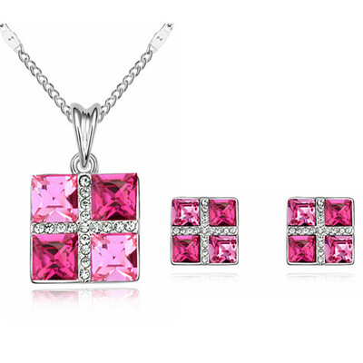 Fashion Jewelry Sets Square Crystal from Austrian High Quality Pendants Necklaces Earrings For Women Accessories
Fashion Jewelry Sets Square Crystal from Austrian High Quality Pendants Necklaces Earrings For Women Accessories