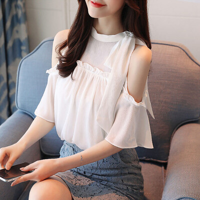 Langyue womens 2018 summer new Korean short-sleeved chiffon shirt female temperament leaking shoulder lotus sleeves shirt LWXS184116 white
Langyue womens 2018 summer new Korean short-sleeved chiffon shirt female temperament leaking shoulder lotus sleeves shirt LWXS184116 white