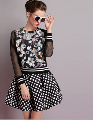 Lovaru ™ 2015 autumn fashion new suit big printing wave point long sleeve tutu skirt female
Lovaru ™ 2015 autumn fashion new suit big printing wave point long sleeve tutu skirt female