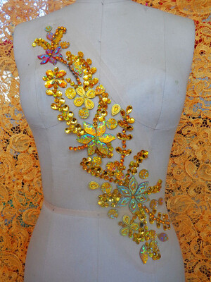 Ручная золотая хрустальная отделка патчей шить на Rhinestones applique с камнями блестками бусины 42 * 11 см для юбки платья
Ручная золотая хрустальная отделка патчей шить на Rhinestones applique с камнями блестками бусины 42 * 11 см для юбки платья
