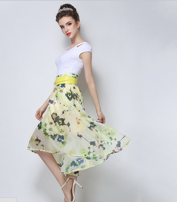 Lovaru ™Organza skirt irregular in Europe station 2015 summer new women's printing temperament skirts
Lovaru ™Organza skirt irregular in Europe station 2015 summer new women's printing temperament skirts