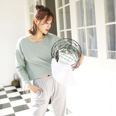 Haizhining 17W49 Pajamas Womens Sexy Colorful Nine Sleeve Long Sleeve Pants Cotton Home Service Set Home Service Two-piece Set Green 170
Haizhining 17W49 Pajamas Womens Sexy Colorful Nine Sleeve Long Sleeve Pants Cotton Home Service Set Home Service Two-piece Set Green 170