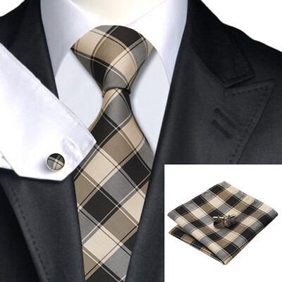 2016 New Hot selling Vogue Men Silk Tie Set High Quality 100 Silk Necktie Handkerchief Cufflink Set for Formal Wedding Party
2016 New Hot selling Vogue Men Silk Tie Set High Quality 100 Silk Necktie Handkerchief Cufflink Set for Formal Wedding Party