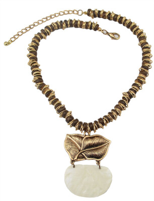 Idealway Vintage Bohemian Wood Beaded Chain Leaves Geometric Shape Pendant Necklace Women Jewelry
Idealway Vintage Bohemian Wood Beaded Chain Leaves Geometric Shape Pendant Necklace Women Jewelry