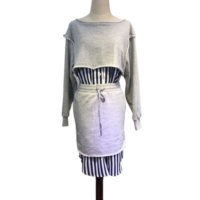 TONGFRUITS Fashion casual ladies long sleeved sweater with half skirt suit can separately sell casual wear stripes half skirt st
TONGFRUITS Fashion casual ladies long sleeved sweater with half skirt suit can separately sell casual wear stripes half skirt st