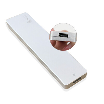 Suoli NVME all aluminum hard disk box silver NVME protocol all aluminum TYPEC31 mobile hard disk box TYPE C31 JMS583 M2 to USB S919
Suoli NVME all aluminum hard disk box silver NVME protocol all aluminum TYPEC31 mobile hard disk box TYPE C31 JMS583 M2 to USB S919