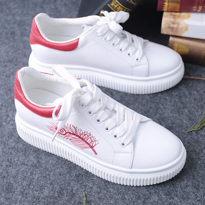 SHUANGFENG Women Casual Shoes 2018 Spring New Comfortable Thick sole White Shoes Woman Flower Leather Platform Shoes for Women
SHUANGFENG Women Casual Shoes 2018 Spring New Comfortable Thick sole White Shoes Woman Flower Leather Platform Shoes for Women