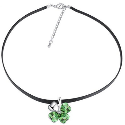 New Designs Love Heart Clover Necklaces Pendants For Best Friends Gift Crystals from Swa Elements Chain Necklace Jewelry 24882
New Designs Love Heart Clover Necklaces Pendants For Best Friends Gift Crystals from Swa Elements Chain Necklace Jewelry 24882