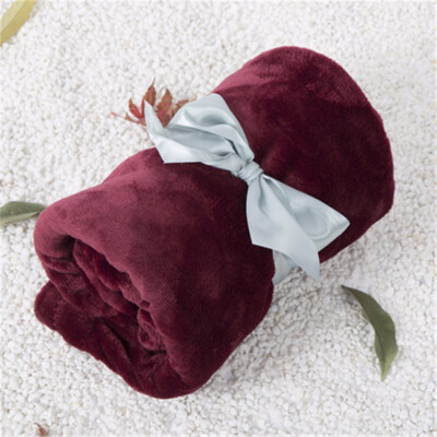 Solid Color Velvet Small Size Blanket Soft&Skin-Kindly Warm All Season Use Flannel Blanket Office Napping Blanket 70x100cm
Solid Color Velvet Small Size Blanket Soft&Skin-Kindly Warm All Season Use Flannel Blanket Office Napping Blanket 70x100cm