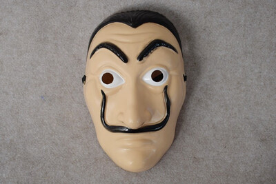 LaCasaDePapel Solitaire House Mask Salvador Dali Bella Bridge Halloween Funny Men&Women Mask
LaCasaDePapel Solitaire House Mask Salvador Dali Bella Bridge Halloween Funny Men&Women Mask