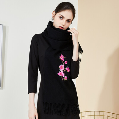 Lan Shi Yu wool scarf ladies autumn&winter shawl warm su embroidery plus long solid color tassel gift collar W8417 black plum
Lan Shi Yu wool scarf ladies autumn&winter shawl warm su embroidery plus long solid color tassel gift collar W8417 black plum