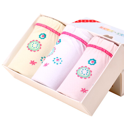 Antarctic Nanjiren children underwear boys&girls cotton triangle angle underwear 3 fitted with girls flat angle 120
Antarctic Nanjiren children underwear boys&girls cotton triangle angle underwear 3 fitted with girls flat angle 120