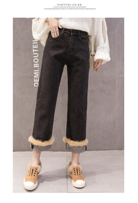 2018 jeans fashion wide-leg trousers mink hair fashion loose Hong Kong flavor women catch hair thickening
2018 jeans fashion wide-leg trousers mink hair fashion loose Hong Kong flavor women catch hair thickening
