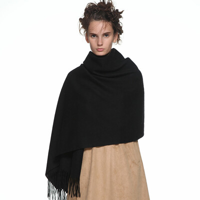 Early loading TRUE HER autumn&winter scarf ladies wool vegan color European&American fashion warm thickening large shawl dual-use gift box dark night black
Early loading TRUE HER autumn&winter scarf ladies wool vegan color European&American fashion warm thickening large shawl dual-use gift box dark night black