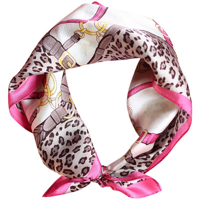 Lan Shiyu LANSHIYU silk small square women mulberry silk small handkerchief stewardess scarf No 2 color
Lan Shiyu LANSHIYU silk small square women mulberry silk small handkerchief stewardess scarf No 2 color